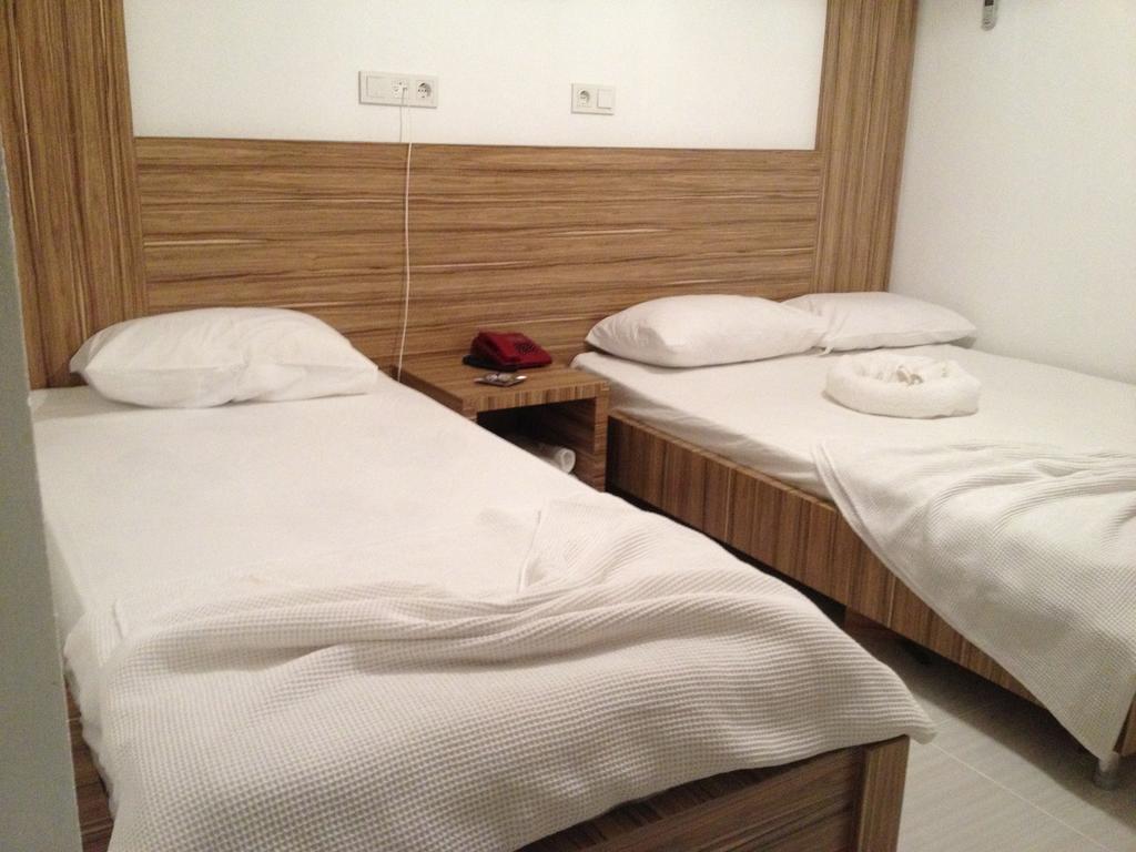 Araucaria Pension Αττάλεια Δωμάτιο φωτογραφία